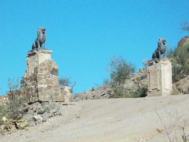 Lions gate at Rancho Montoya, Mission